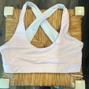 Kayaks collective sports bra